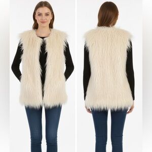 RHIE faux fur vest size medium